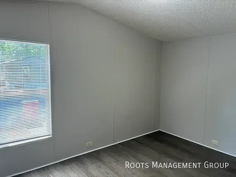 2621 Jeffersonville Rd #42 — Photo 9