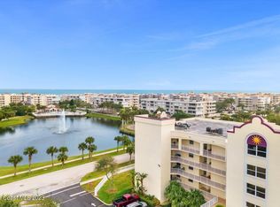 8961 Lake Dr APT 301, Cape Canaveral, FL 32920