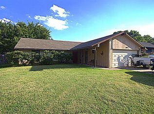 2030 Statler Dr, Carrollton, TX 75007