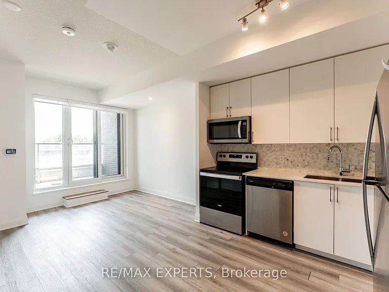 3220 Sheppard Ave E #216 — Photo 6