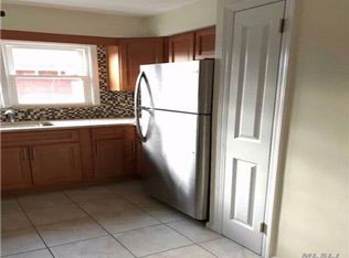 1707 201st St, Bayside, NY 11360