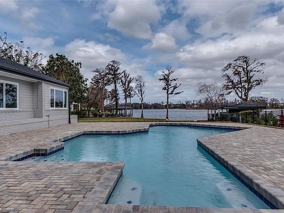 2nd image of 9025 Crichton Wood Dr