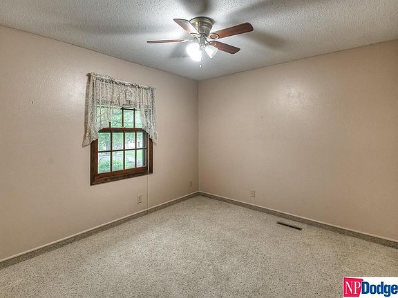 5th image of 6339 N 109th Cir
