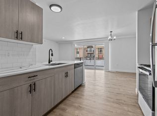 18333 South Dr #52R, Southfield, MI 48076