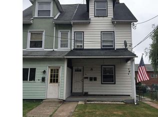 30 E Madison Ave, Clifton Heights, PA 19018
