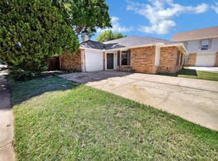 6727 Fire Hill Dr, Fort Worth, TX 76137