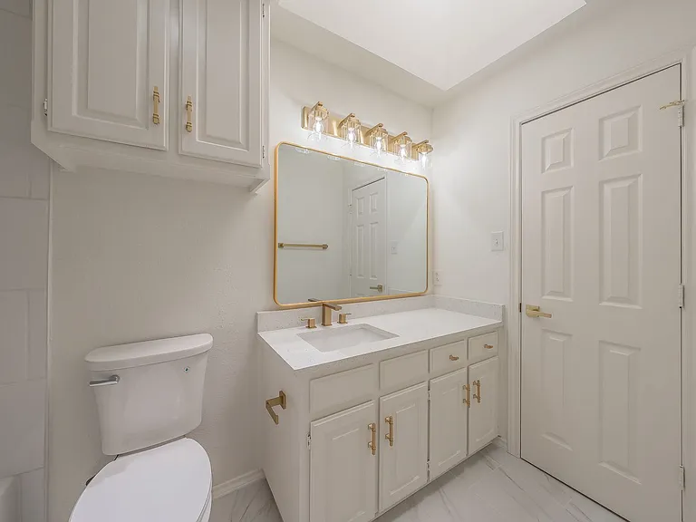 5893 Westhaven Dr — Photo 37