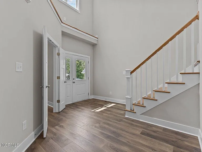 139 Crestview Rd — Photo 19