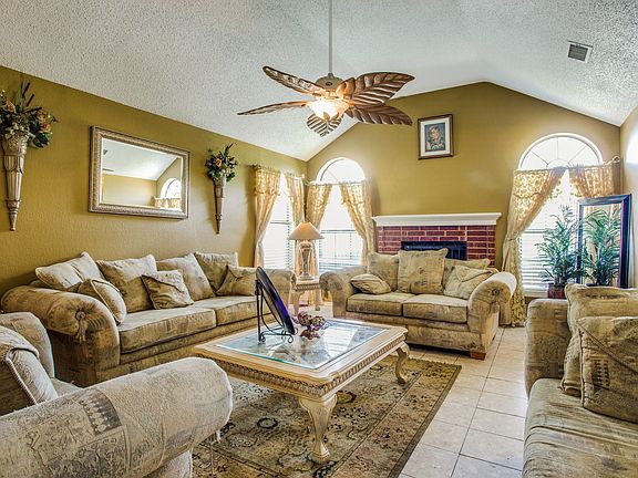 5th image of 1236 Castleman Dr