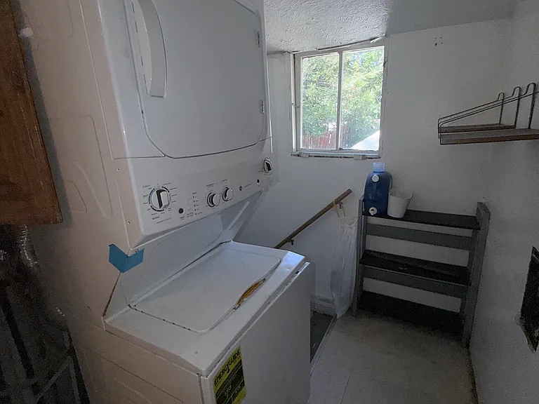 3931 N Bryant St #A — Photo 19