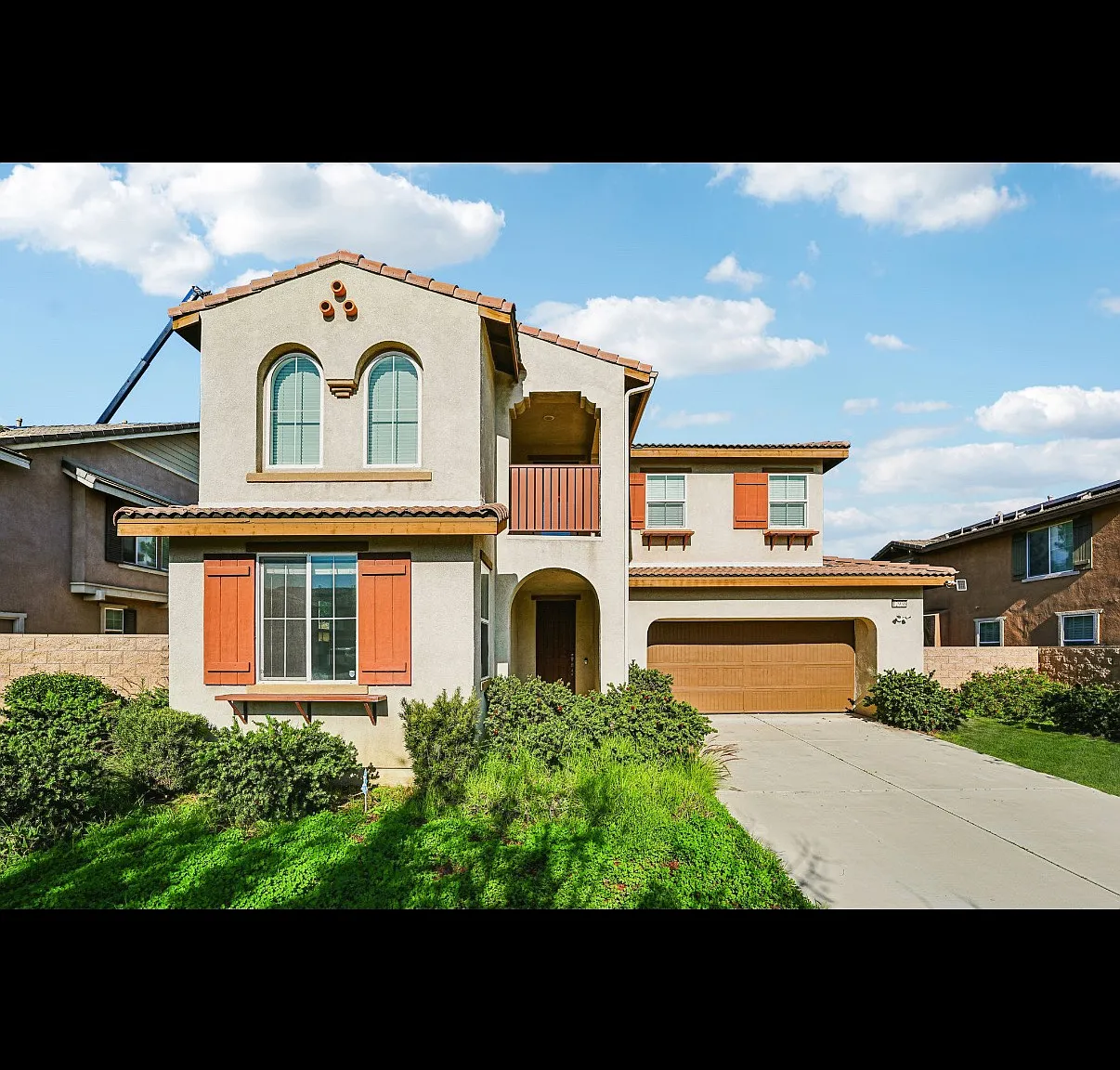 4 bed, 2676 sqft, $4,000 — Photo 1
