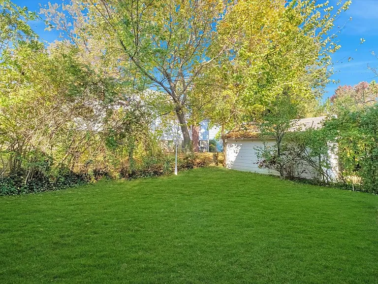 193 Nelson Rd — Photo 15
