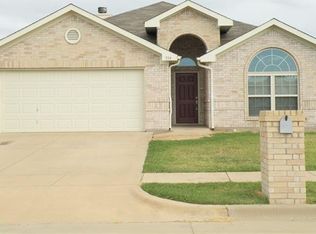 334 Sardius Blvd, Granbury, TX 76049