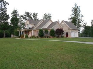 154 Tom Hunter Rd, Pilot Mountain, NC 27041