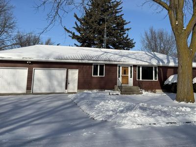 202 W 8th St, Winthrop, MN, 55396