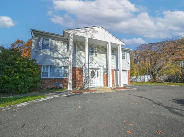 3 Tremont Avenue, Brentwood, NY 11717