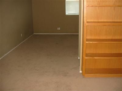 4th image of 1658 Bessie Ave