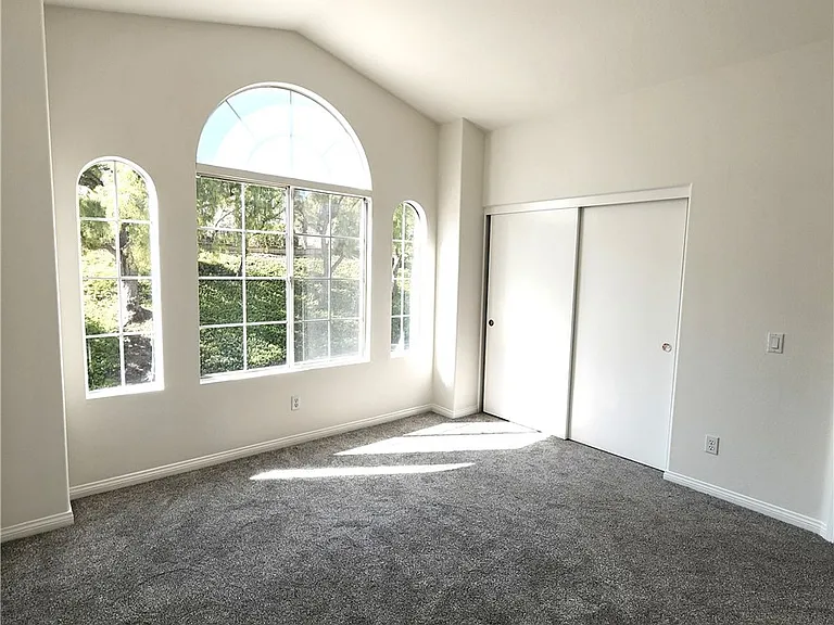 11 Paloma Dr — Photo 11