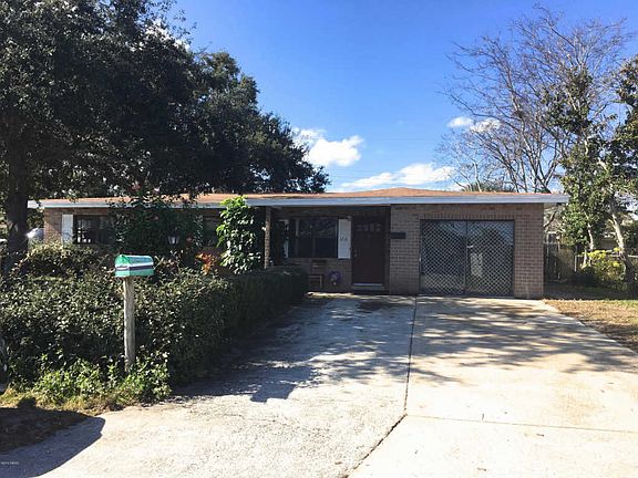 2nd image of 1216 Imperial Dr