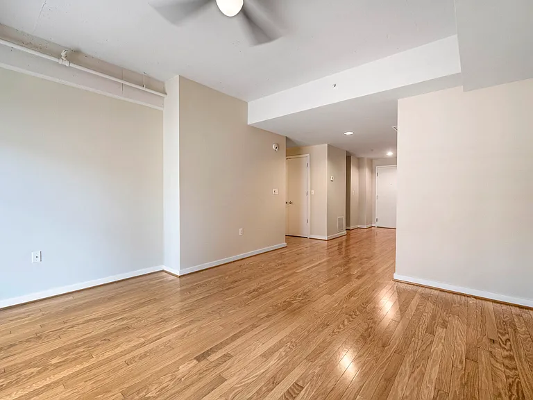 875 N Street Apartments — Photo 8