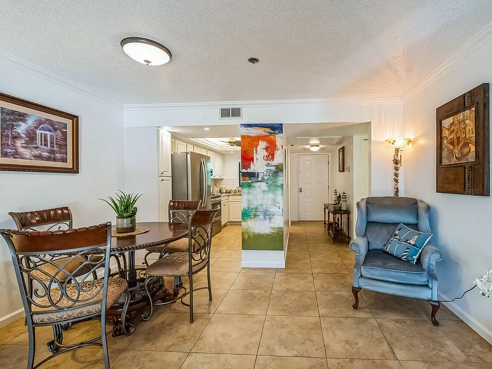 104 Capri Isles Blvd #304