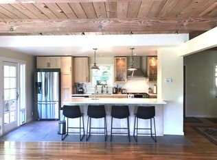 6 Herbing Ln, Kentfield, CA 94904