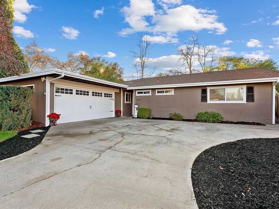 2nd image of 3453 Von Bauer Way