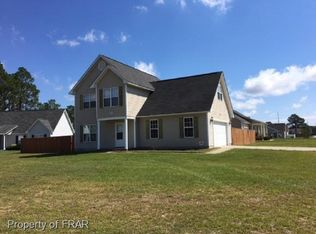 2813 Bromeliad Ct, Hope Mills, NC 28348
