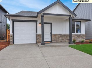 11202 Apple Ln NE, Donald, OR 97020