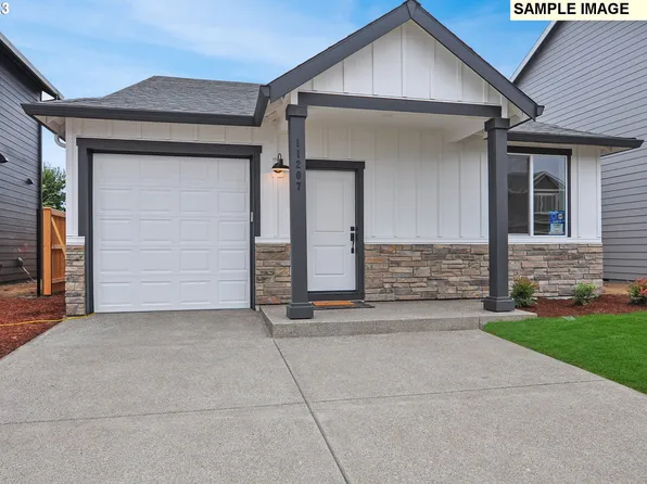 11202 Apple Ln NE, Donald, OR 97020