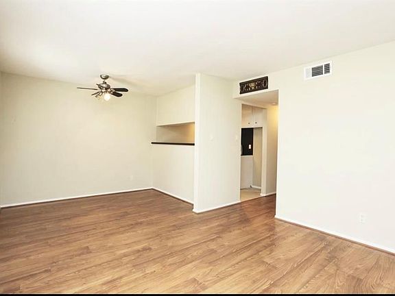 4th image of 2515 Shakespeare St APT 5