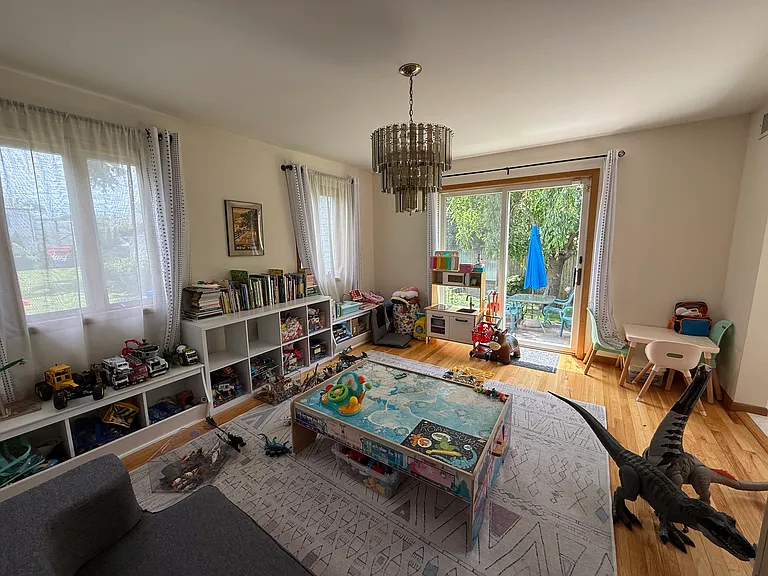 9 Linden Pl — Photo 12