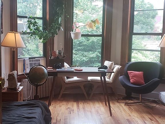 3rd image of 73 Gates Ave APT 4R