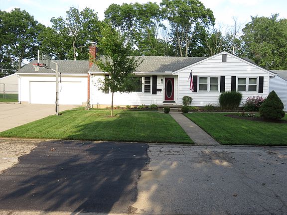 2nd image of 53 Apple Dr