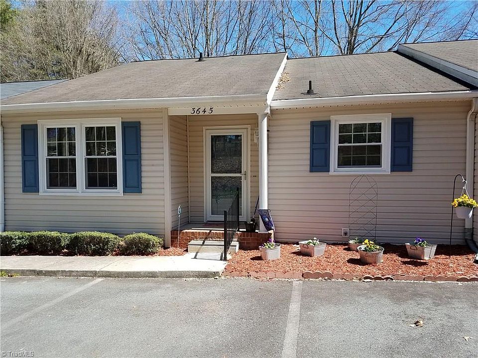 1st image of 3645 Heathrow Dr
