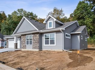 1156 Hewitt Blvd, Red Wing, MN 55066