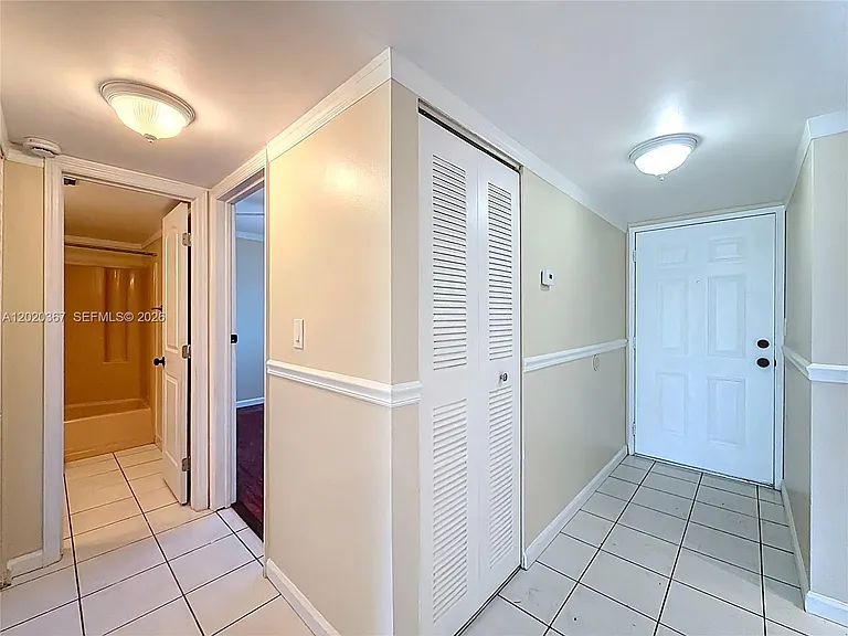 8740 N Sherman Cir #206 — Photo 3