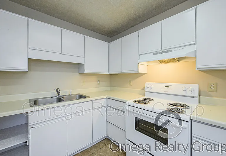 819 Willow Pointe — Photo 10