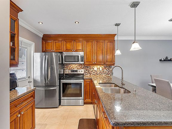 2nd image of 5051 W Oakland Park Boulevard #301