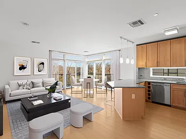 2BR 1BA 1,114