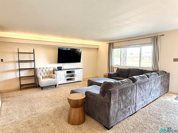 4th image of 1517 Jonquil Park Dr