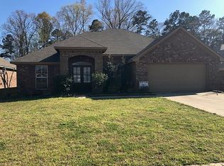 124 Greenfield Ridge Dr, Brandon, MS 39042