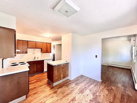 4th image of 2897 Greenland Dr APT 310