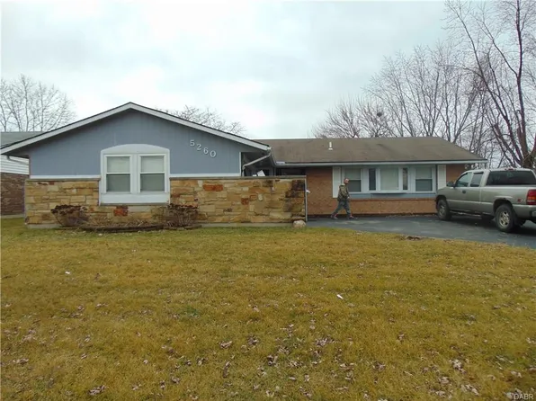 5260 Robinview Ct, Dayton, OH 45424