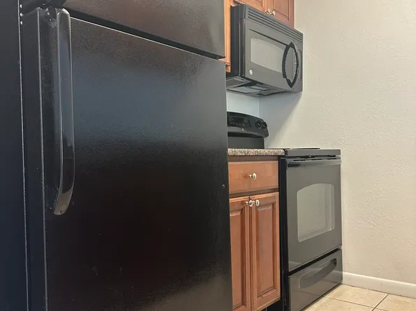 5440 S Macdill Ave, Tampa, FL