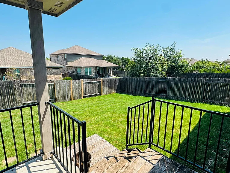 1605 Gerald Ln — Photo 19