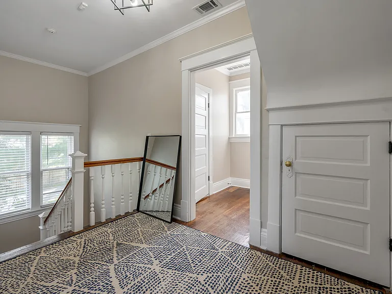 1616 Versailles Rd — Photo 13