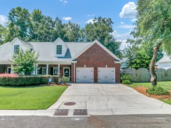 135 Steeple Point Ct, Summerville, SC 29485