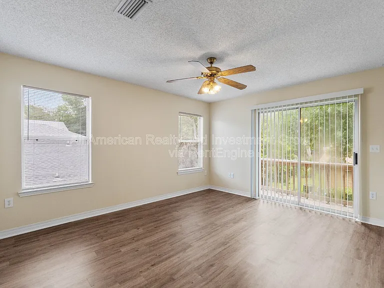 104 Hydac Rd #B — Photo 18
