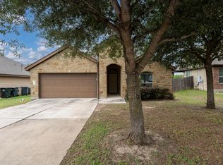 499 Eagle Brook Ln, Buda, TX 78610